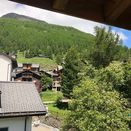 Blomatu Ii Floor Appartamento